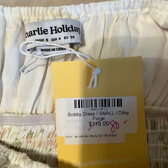 Charlie Holiday Dress - Picture 3 of 6